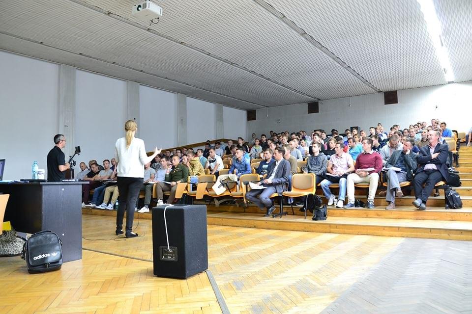 Carles_Poland6 Carles in a conference in poland